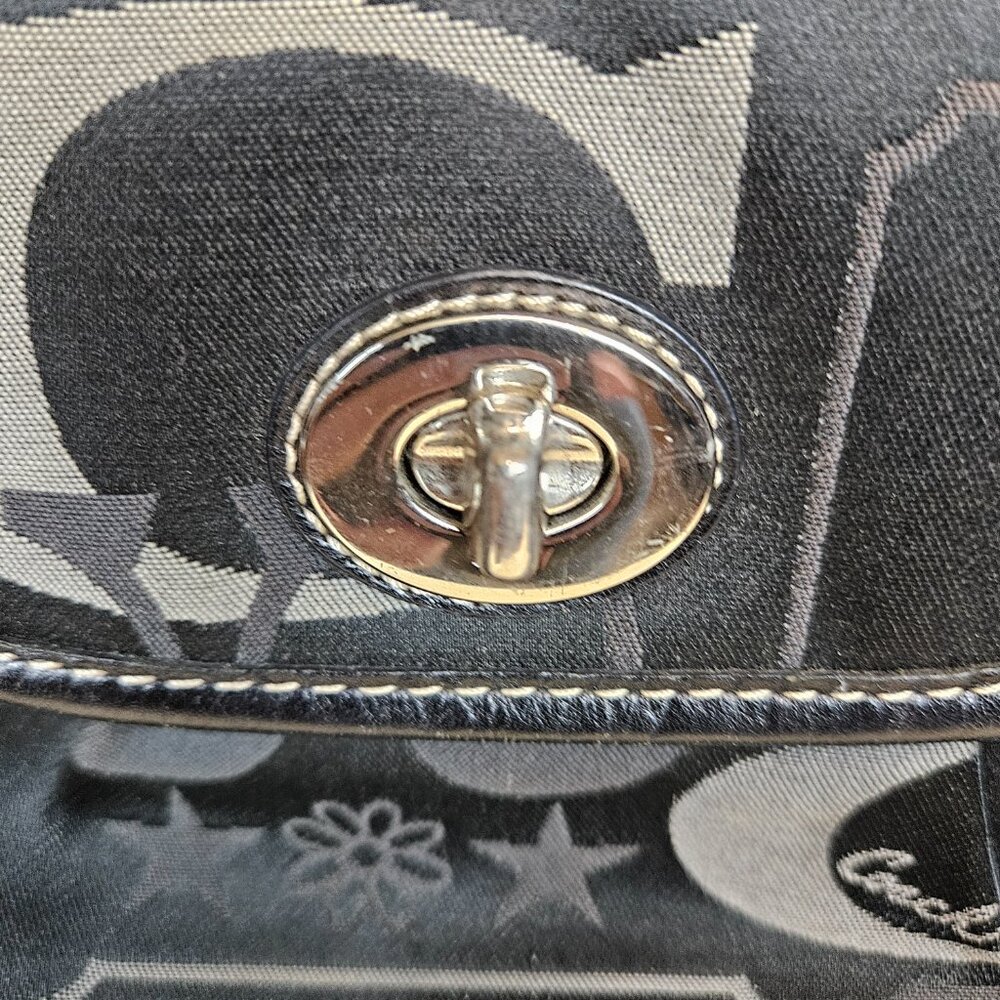 COACH - Shoulder bag - Picture 3 of 11